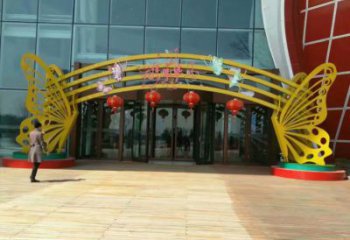 六安蝴蝶拱門雕塑，鏤空烤漆效果，不銹鋼小區標識雕塑