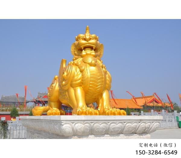 呼倫貝爾廣場(chǎng)貔貅雕塑，動(dòng)物彩繪雕塑，抽象效果