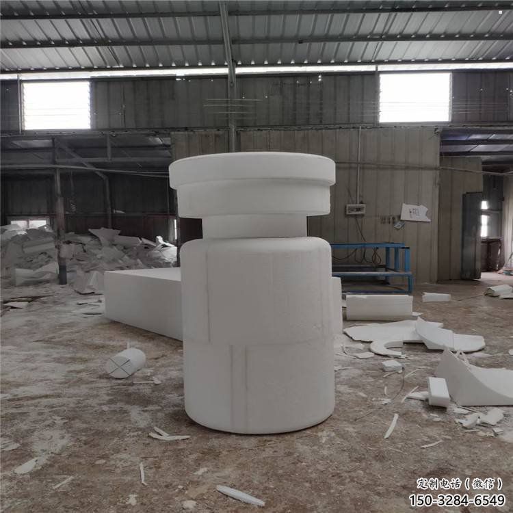 海原仿真藥瓶雕塑，美陳藝術(shù)類，玻璃鋼藥瓶子雕塑廠家