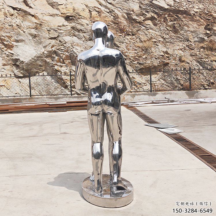 杏花嶺廣場情侶雕塑