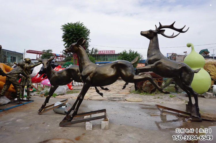 榆林戶外小鹿批發(fā)，動(dòng)物雕塑，梅花鹿銅雕塑供求