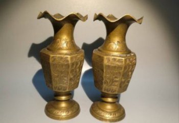 東湖花瓶雕塑定價(jià)，鑄銅工藝，銅花瓶雕塑制作廠(chǎng)家