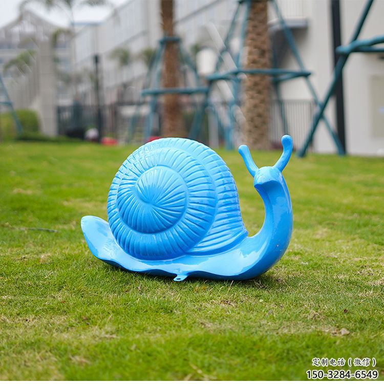 安康彩繪蝸牛雕塑廠家，園林動物小品，玻璃鋼蝸牛雕塑生產