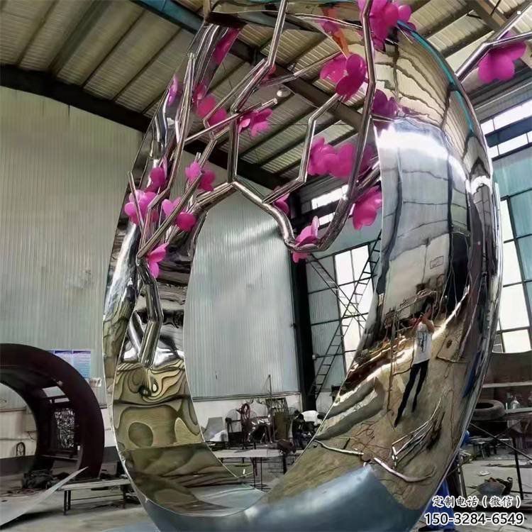 玉溪梅花雕塑工廠優(yōu)選，城市裝飾，景觀梅花雕塑供給